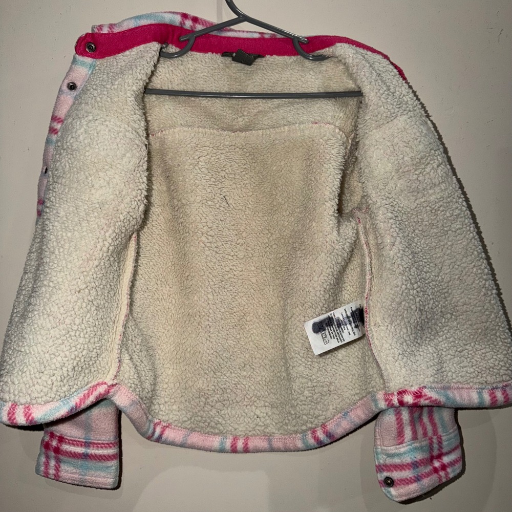 Eddie Bauer Girls Sherpa Lined Plaid Jacket Size 4/5 Pink Fleece Shacket - Picture 4 of 5